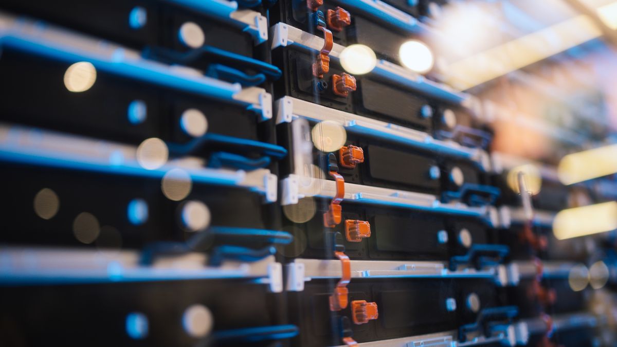Diskless RAM-Only Data Center Server Rack Hardware